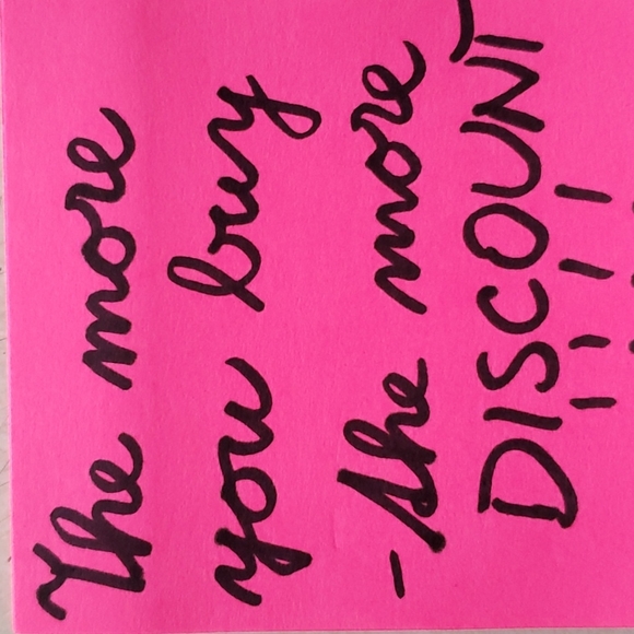 Meet your Posher, Michaela - Picture 1 of 1